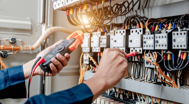 Best Electrical Contractors for Businesses  in Sweet Springs, MO
